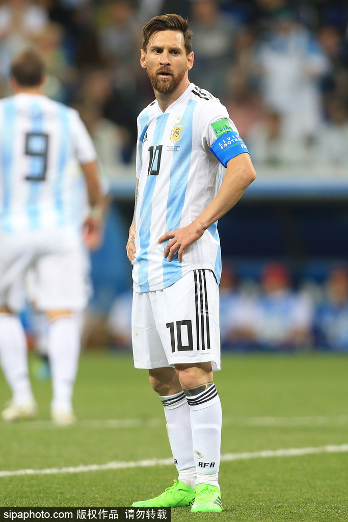 迫使教练组 迫使教练组