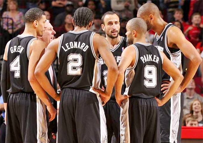 与全球叙事 与全球叙事